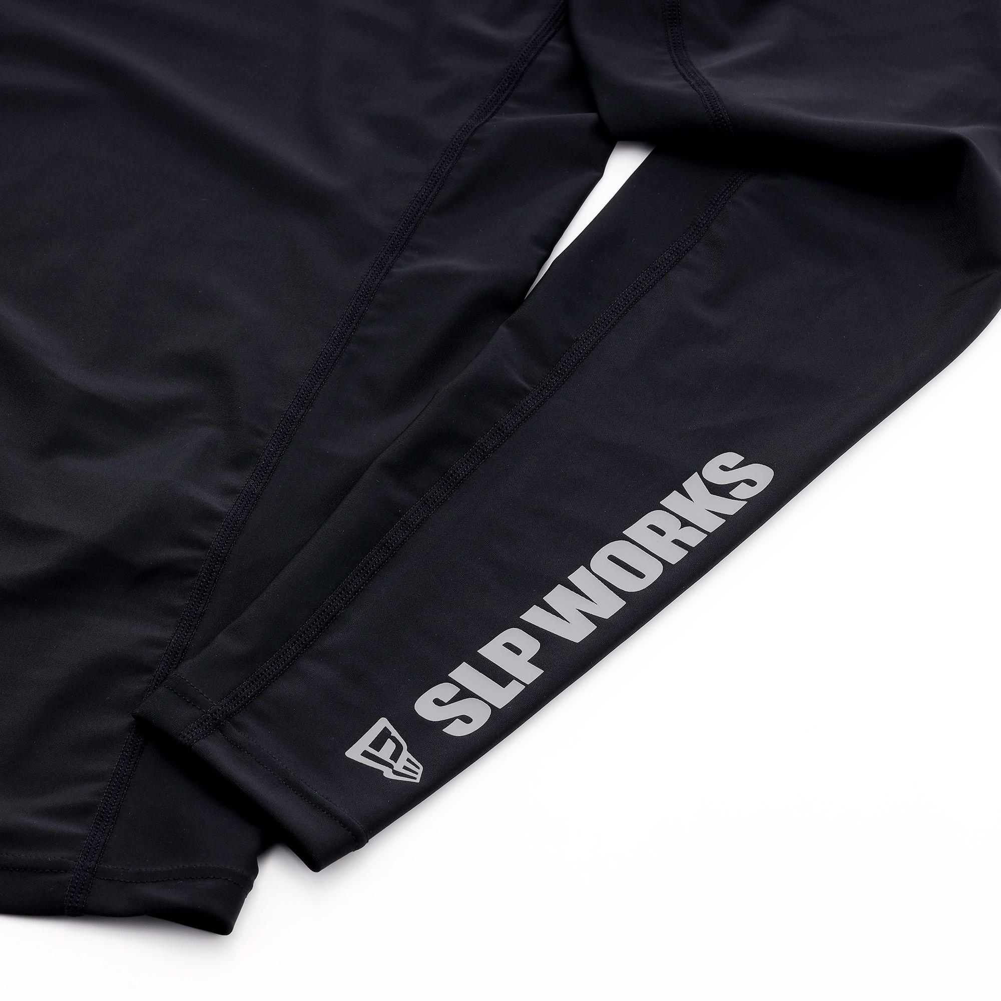 NEW ERA 長袖ミッドネックアンダーシャツ│SLP WORKS